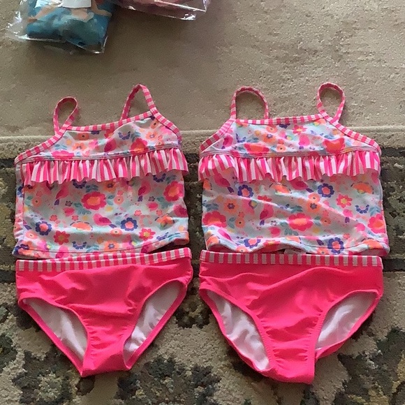 Wonder nation tankinis 3T & 4T pink floral stretchy great condition l price - Picture 1 of 7
